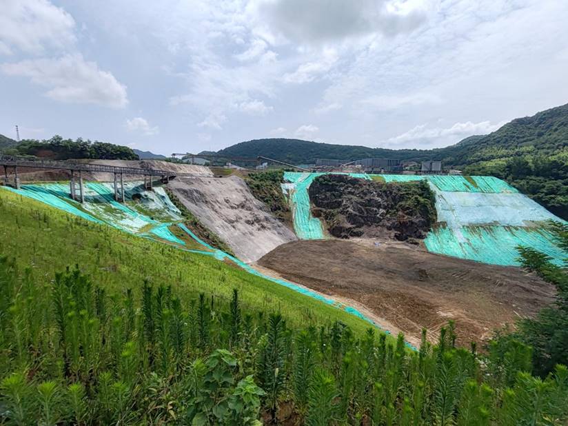 铜山、前山露天采坑复垦项目完成